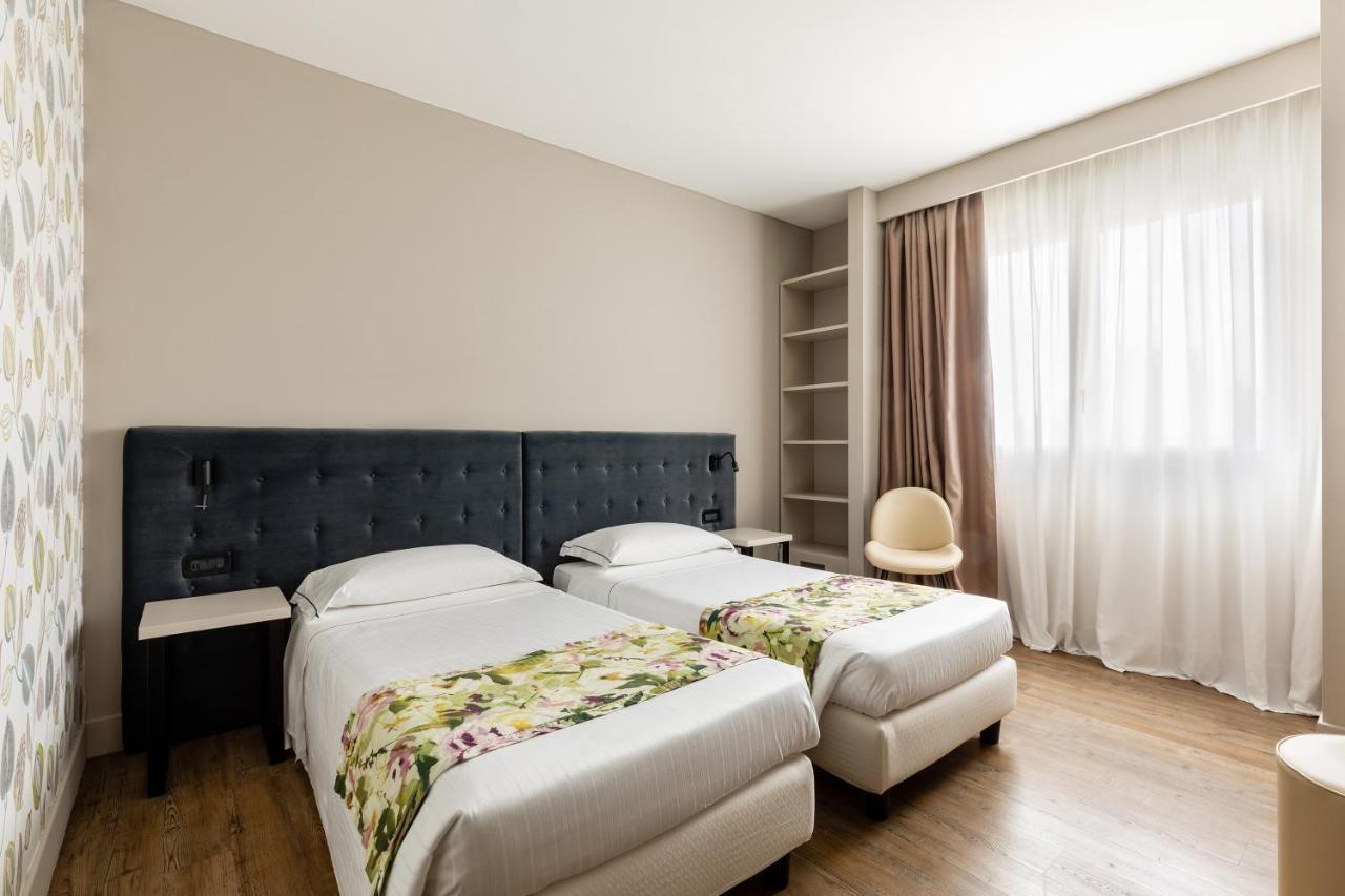Anusca Palace Hotel Castel San Pietro Terme Dış mekan fotoğraf